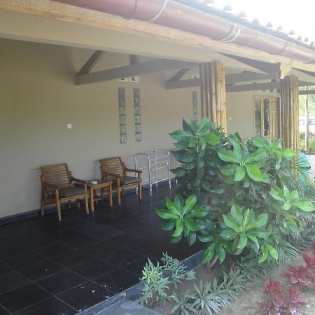 Villa Surga Sumbawa Sekongkang エクステリア 写真